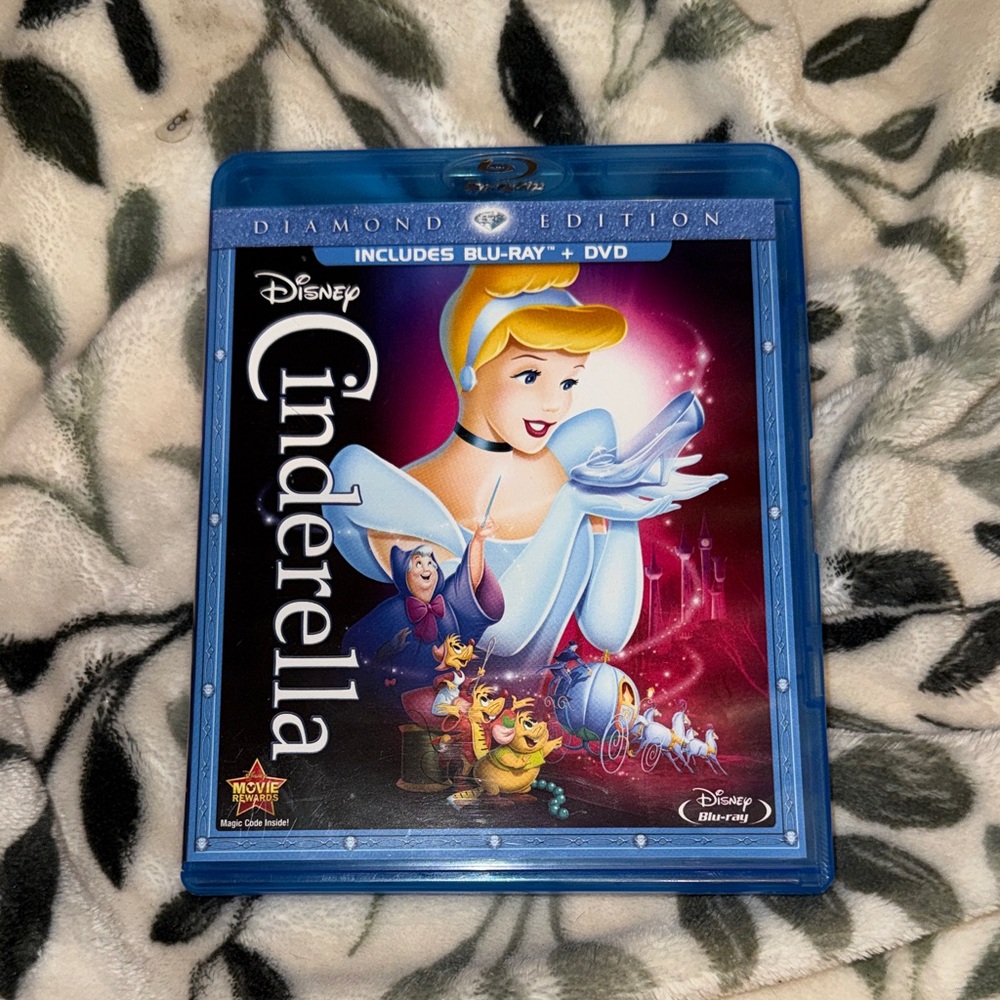 Disney Cinderella Blu-ray in Blue Case